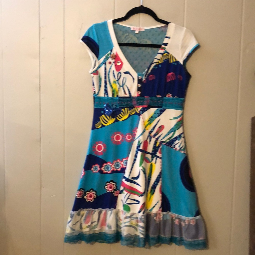 Kesaley beautiful dress